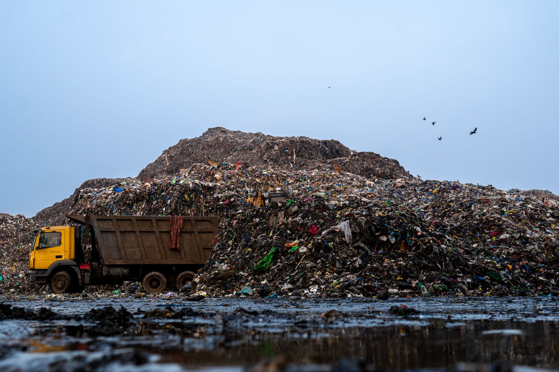 Greater Noida garbage dumping: What’s the right way to dispose?